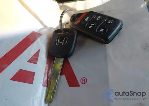 2006 Honda Odyssey Touring z USA, uszkodzony, nr VIN 5FNRL38866B109406